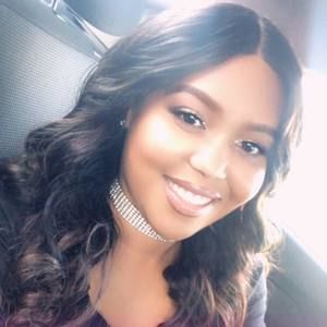 Meet your Posher, Miracle